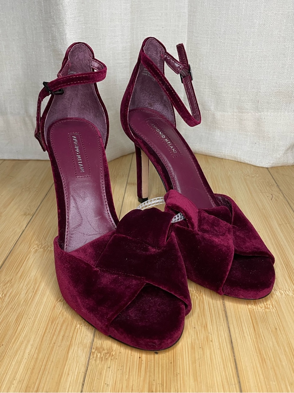 🍷ANTONIO MELANI - Genuine Leather Velvet Twist-Front Heels Burgundy Size 7M